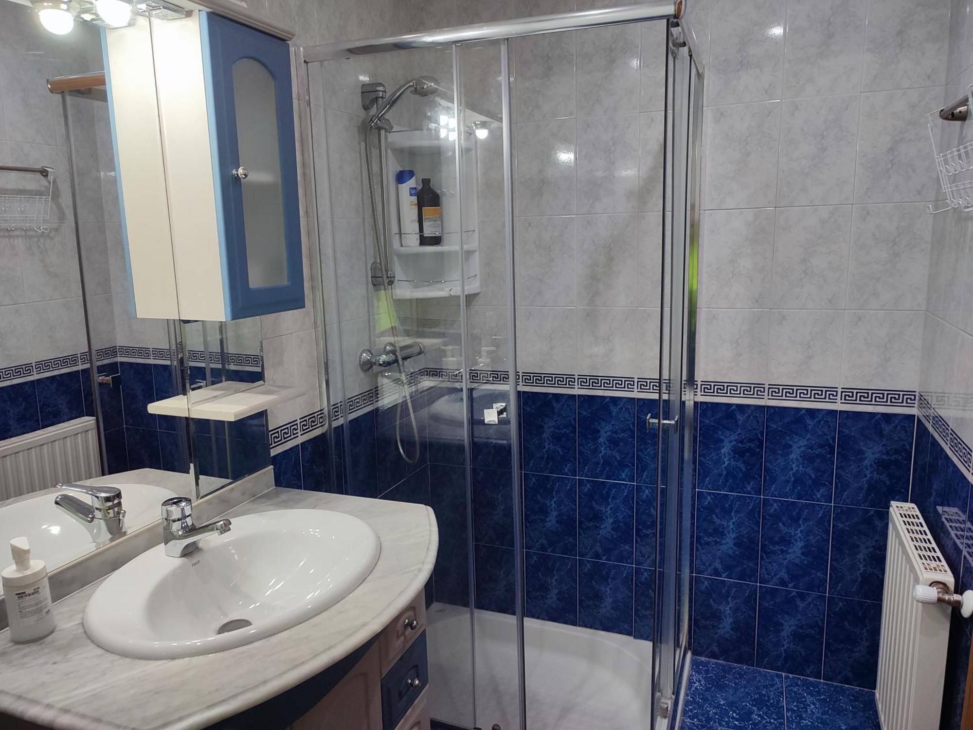 Alberto Astur Habitaciones Privadas Mas Cocina Oviedo Phòng bức ảnh
